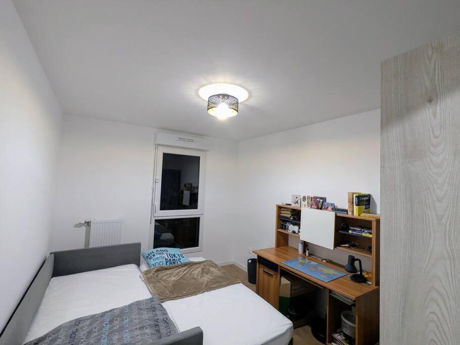 Apartment Confort Neuf 68m Carre